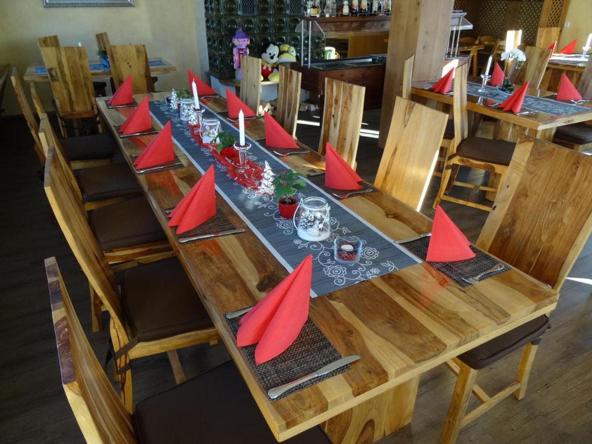 Hotel 4 Jahreszeiten Mit Restaurant Albstadt Exteriér fotografie